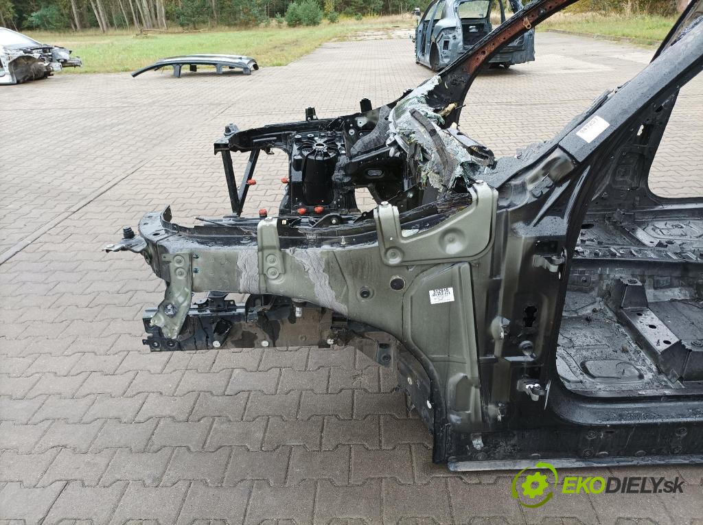Bmw X7 0 štvrťka levá