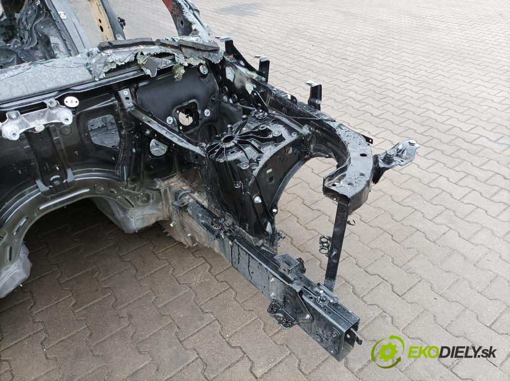 Bmw X7 0 štvrťka levá 