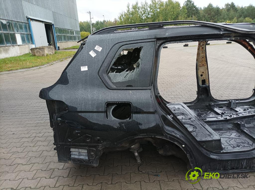 Bmw X7 0 blatnik Zad: v pravo:
