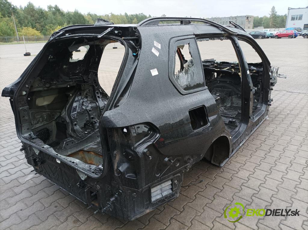 Bmw X7 0 blatnik Zad: v pravo: