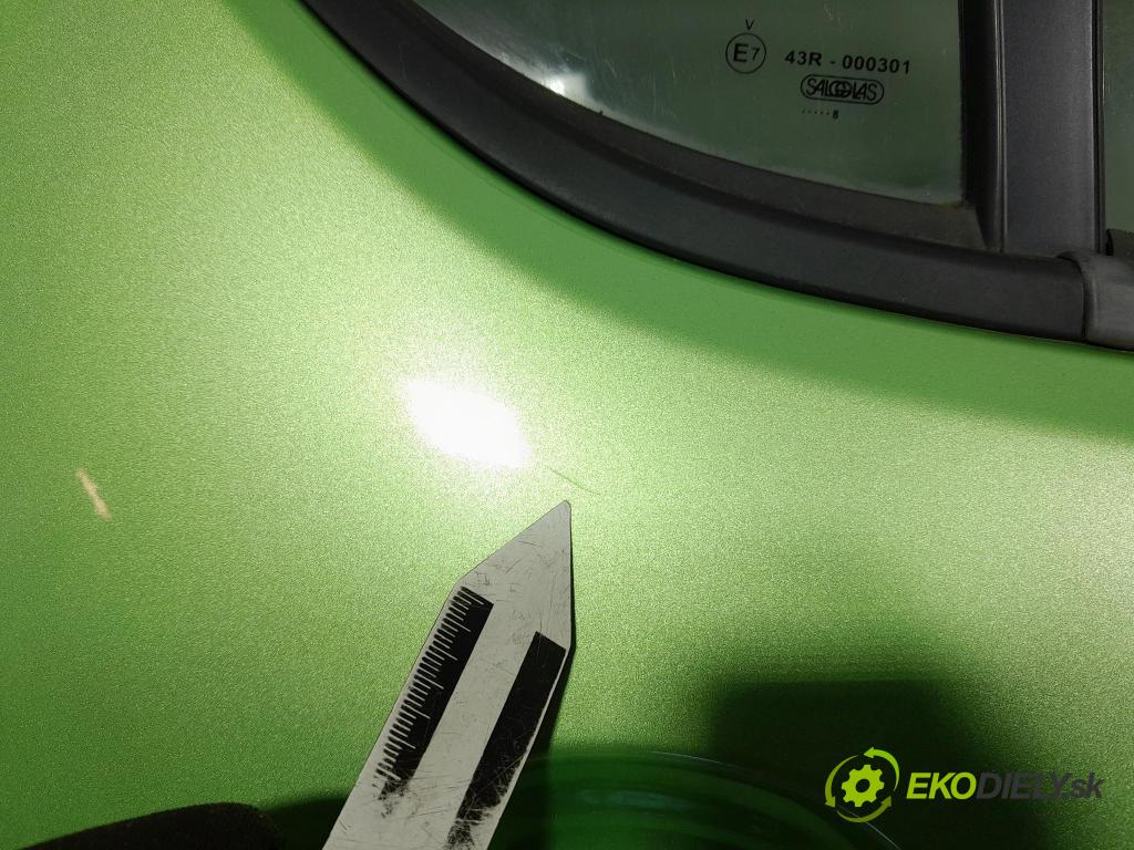 Opel Agila 2008 dveře Zad: prave
