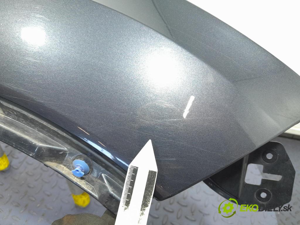 Ford Kuga 2010 blatnik před v pravo: