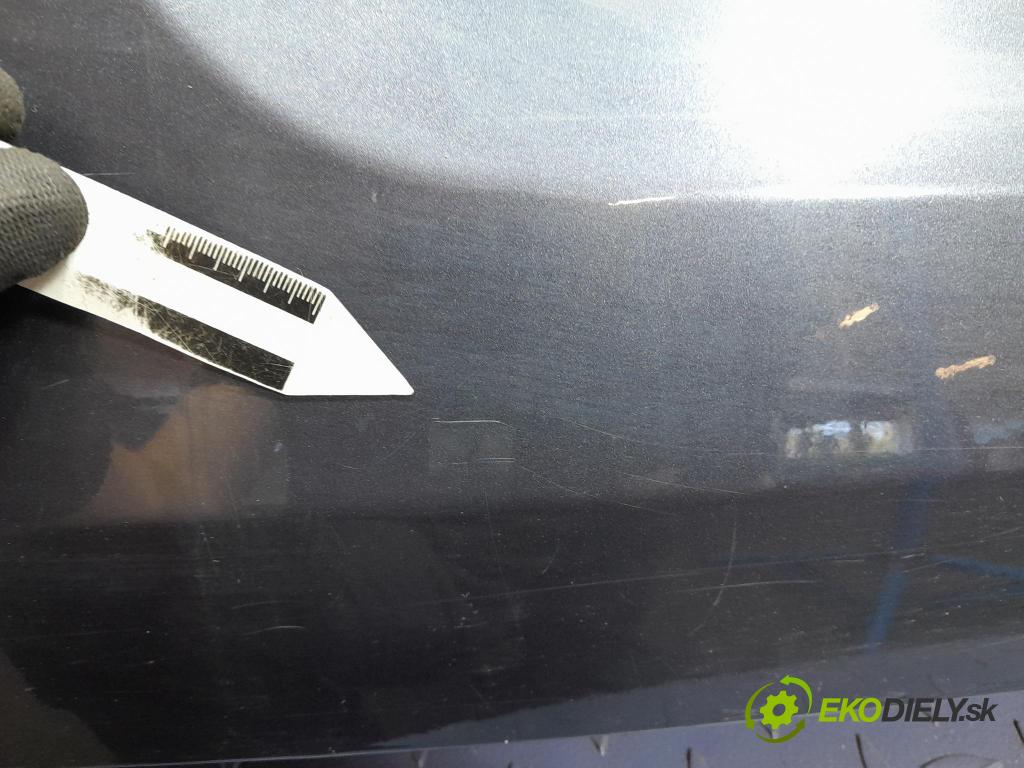 Ford Kuga 2010 zadní dveře kufra: kufr