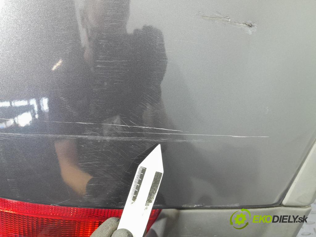 Ford Kuga 2010 nárazník Zad: