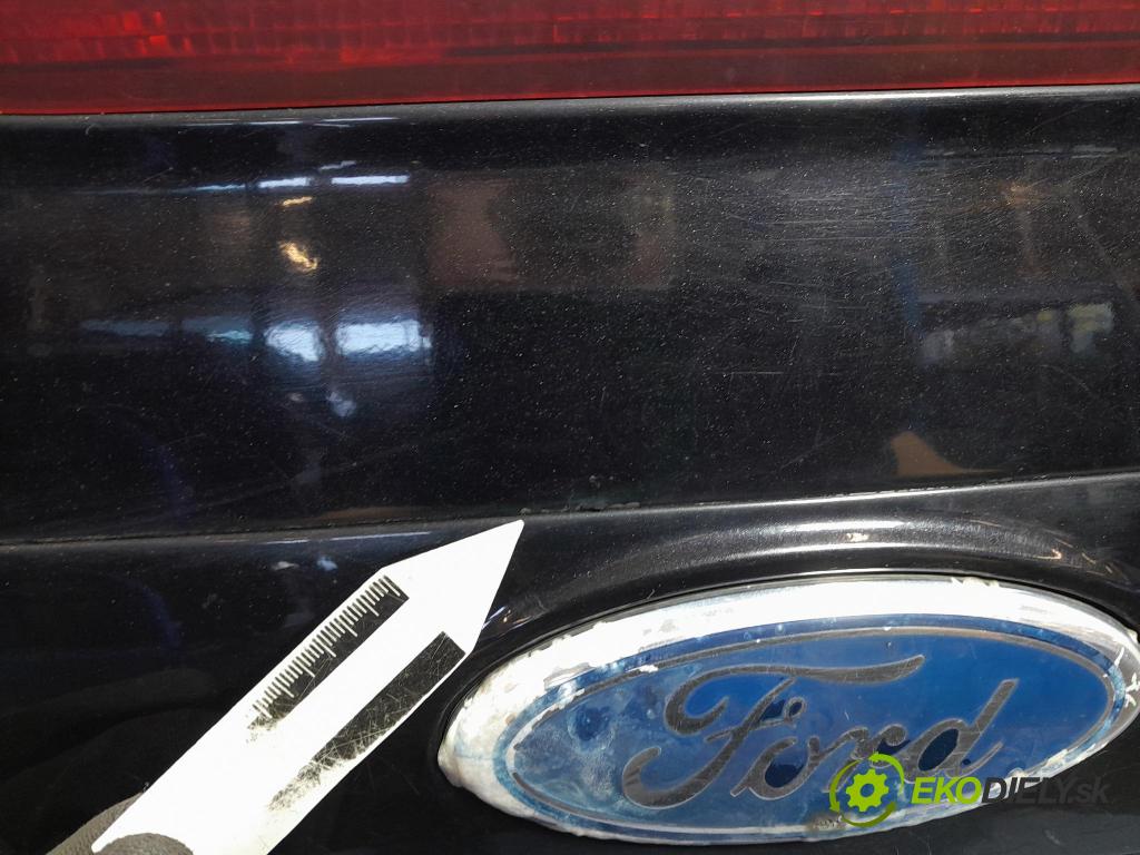 Ford Mondeo 2007 zadní dveře kufra: kufr