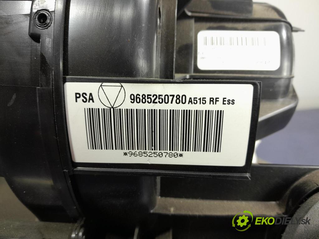 Citroen C3 2010 radiátor 9685250780