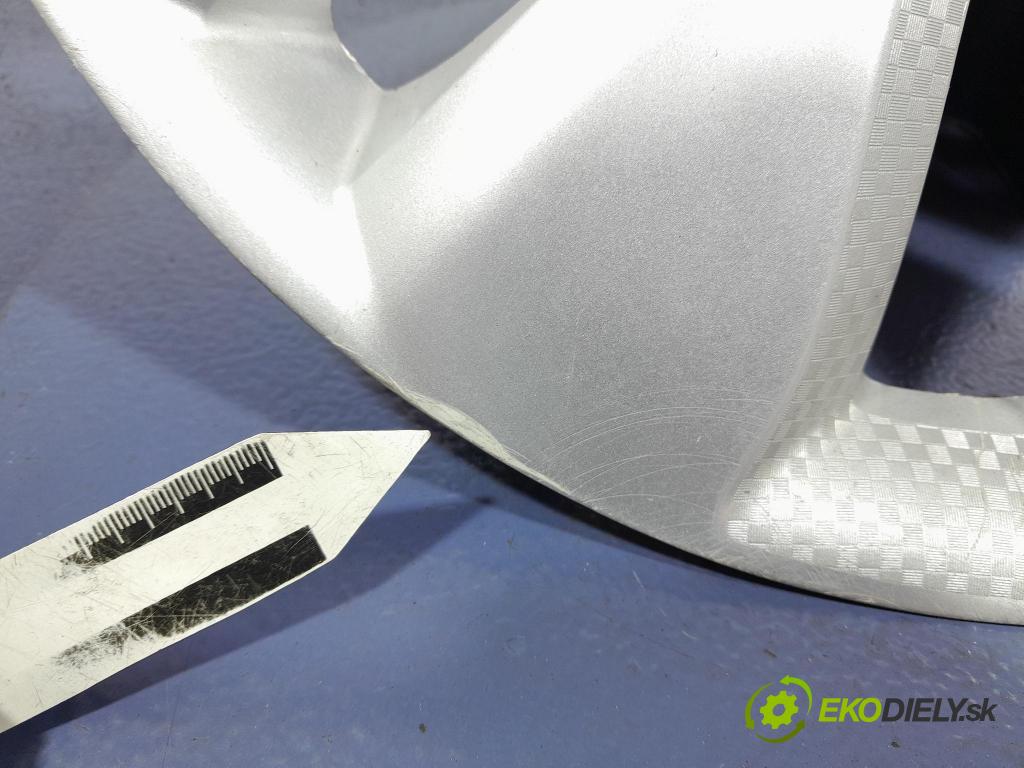 Citroen C3 2010 puklica kola: 9685336580
