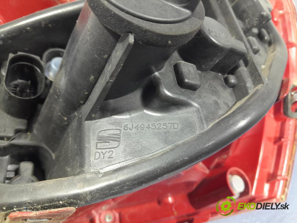 Seat Ibiza 2009 světlo Zad: levá Mimo: 6J4945095K