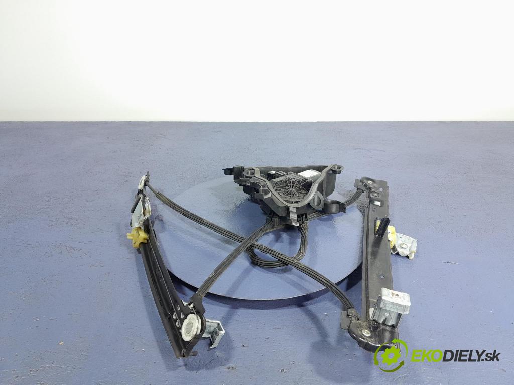 Seat Ibiza 2009 mechanismus stahování Sklenka: před v pravo: 6J4837402
