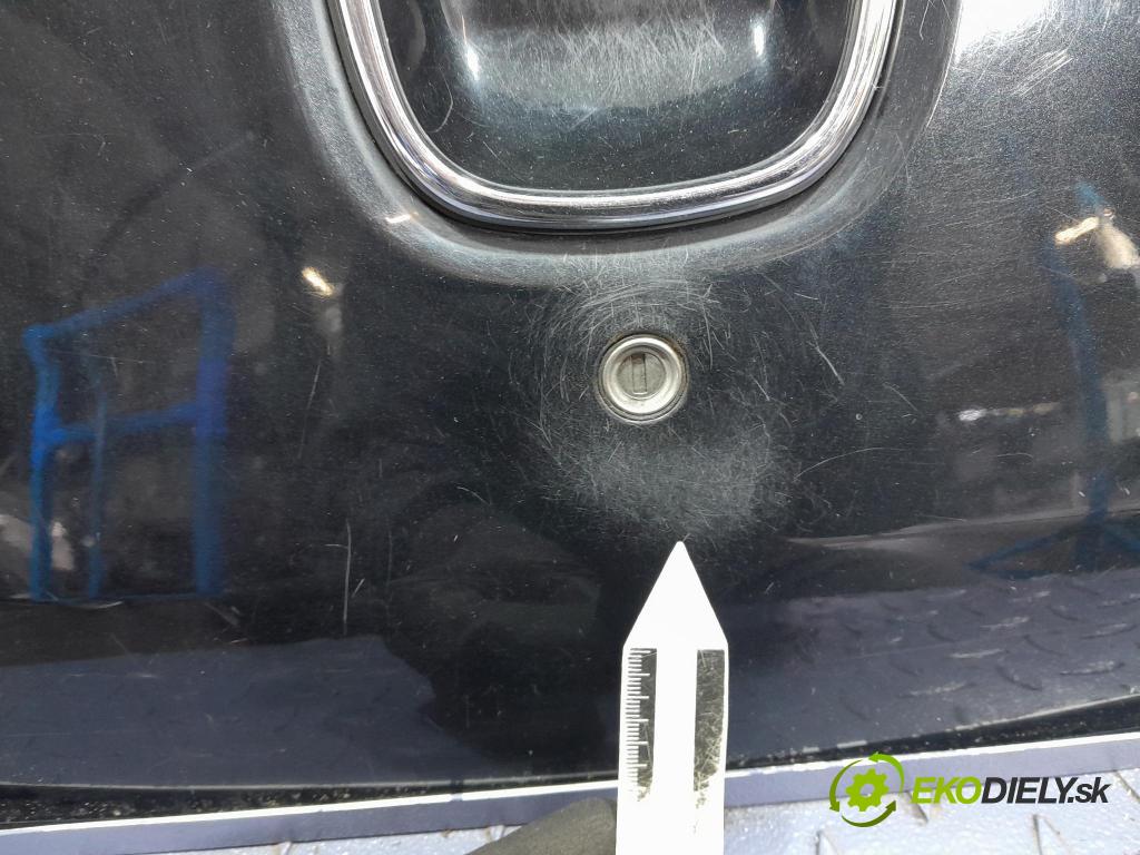 Hyundai I10 2009 zadní dveře kufra: kufr