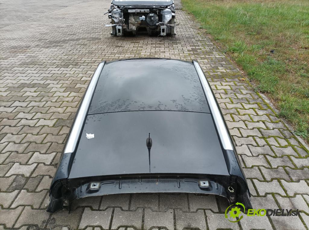 Peugeot 5008 2013 Strecha: