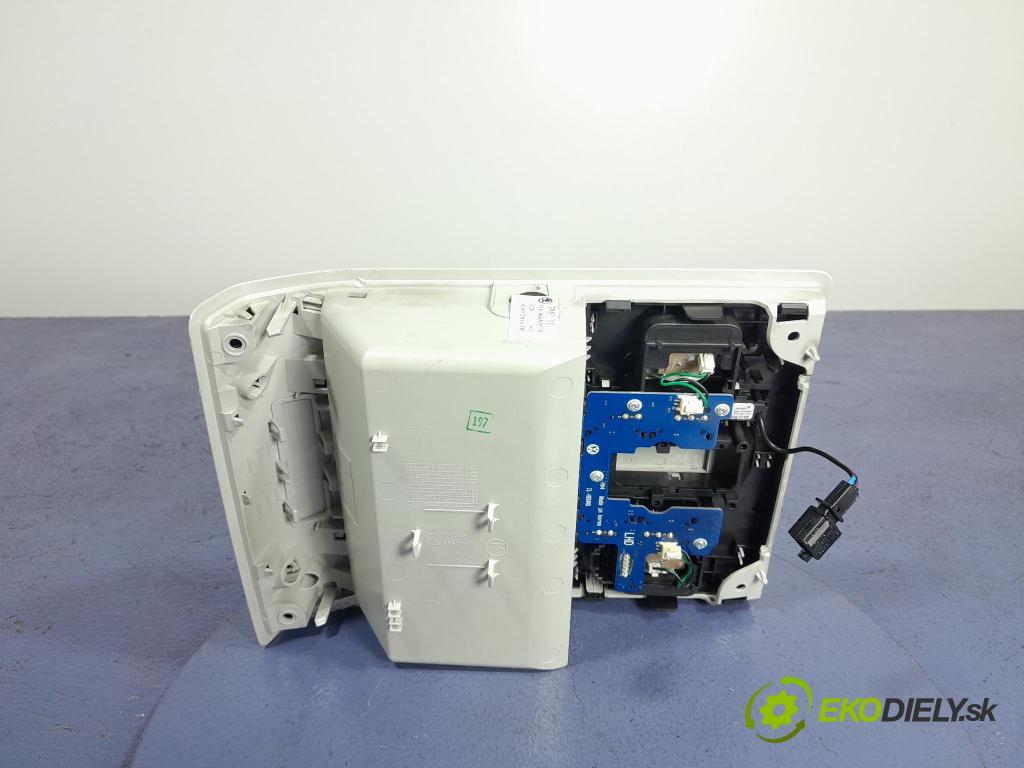 Skoda Superb 2016 Lampy Uvnitř 3V0868837B