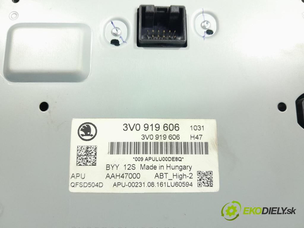 Skoda Superb 2016 displej Radio / GPS 3V0919606