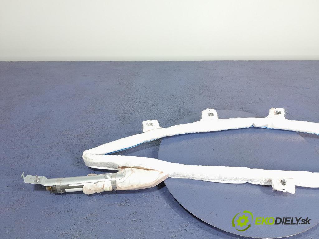 Skoda Superb 2016 Airbag: Záclona: x 3V5880742D