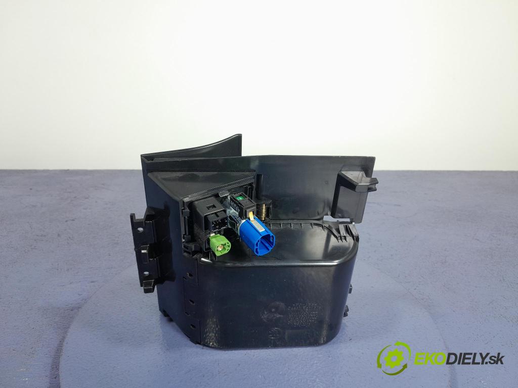 Skoda Superb 2016 Popielniczka 3V1863077