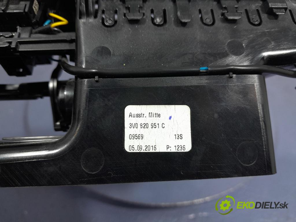 Skoda Superb 2016 Mřížky Proud vzduchu Vzduch: 3V0820951C