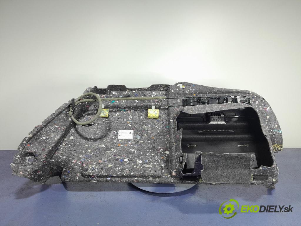 Skoda Superb 2016 Tapacír: kufr 3V5867427AN