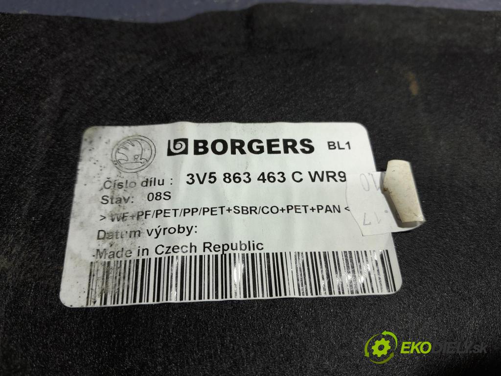 Skoda Superb 2016 koberec do auta 3V5863463C