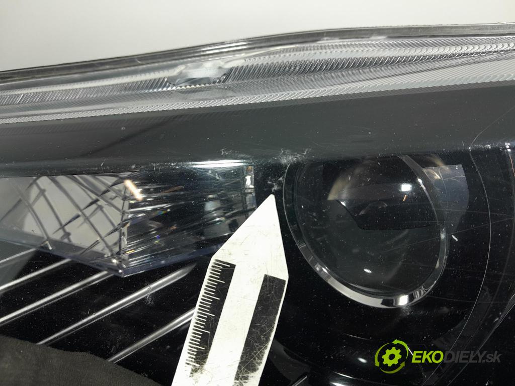 Skoda Superb 2016 světlo Levý: 3V1941015B