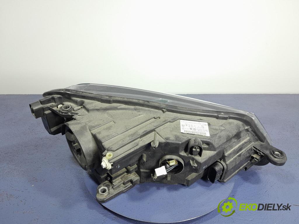 Skoda Superb 2016 světlo Levý: 3V1941015B
