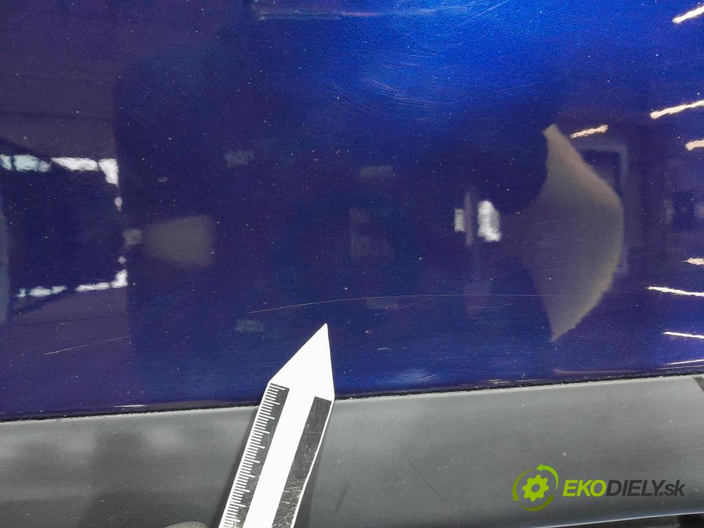 Citroen C4 2005 dveře před prave 01