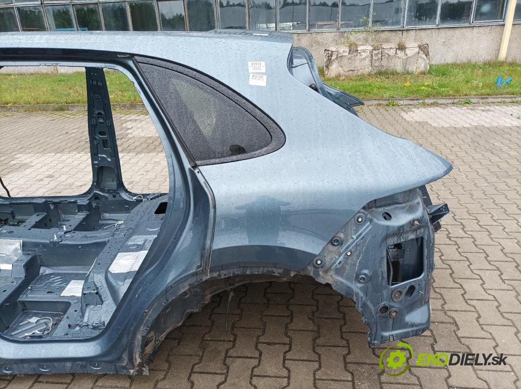 Porsche Cayenne 0 zad
