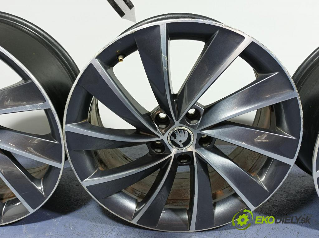 Skoda Superb 2016 Ráfky Hlinikové: 3V0601025AL