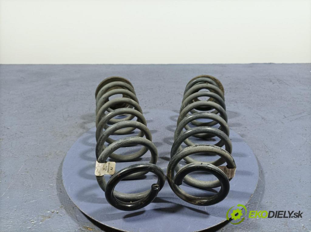 Skoda Superb 2016 pružina Zad: 3Q0511115AJ