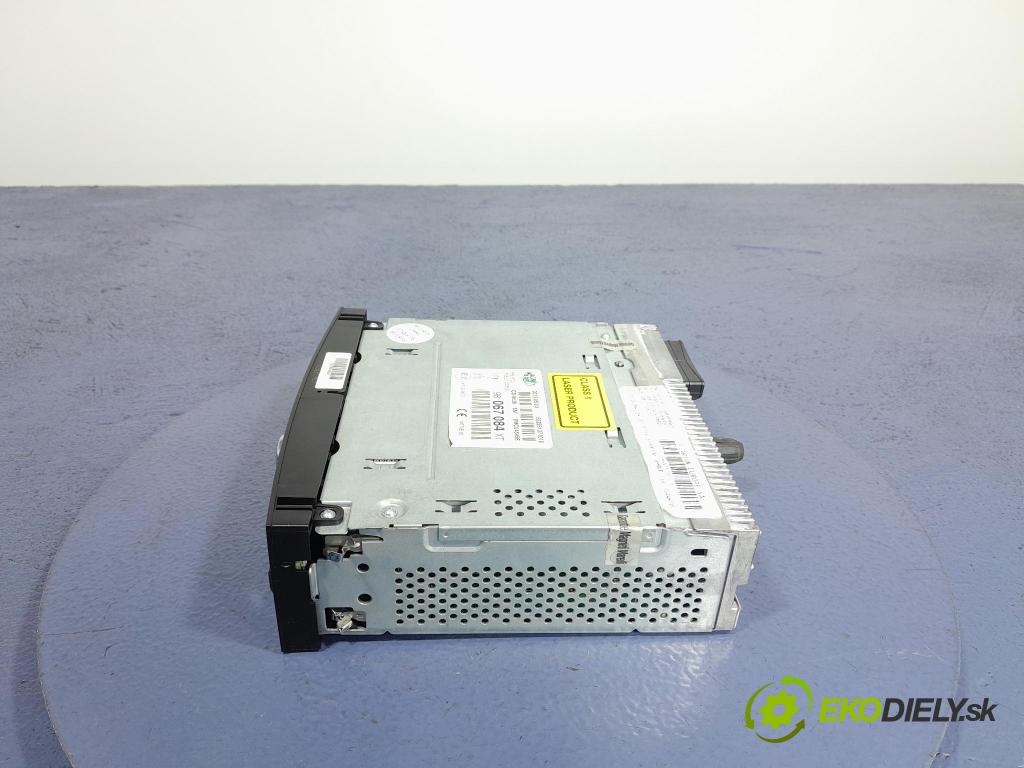 Peugeot 5008 2013 Radio I Navigace: 98067084XT