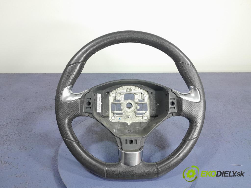Peugeot 5008 2013 volant 98072009ZE