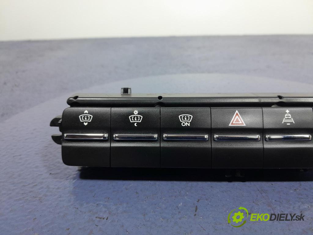 Peugeot 5008 2013 Přepínač 96638426XT