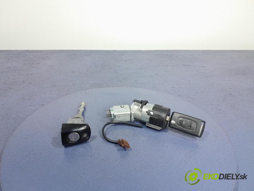 Peugeot 5008 2013 Spínač zapalování. 9663123380