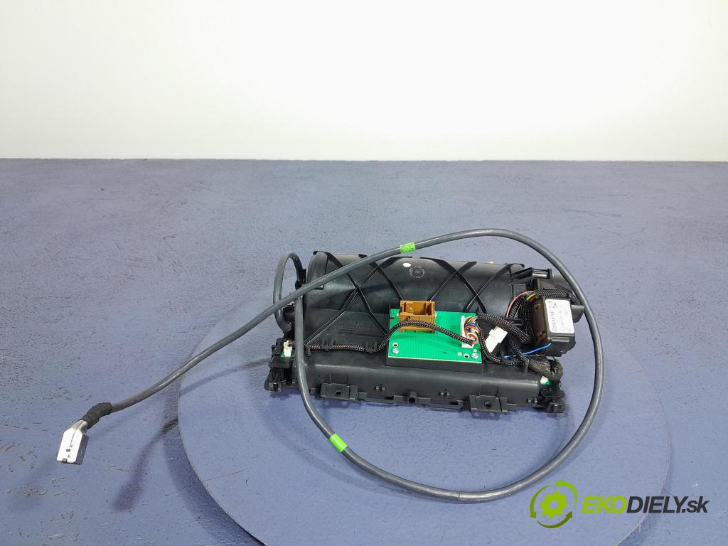 Peugeot 5008 2013 displej Radio / GPS 98043349ZD