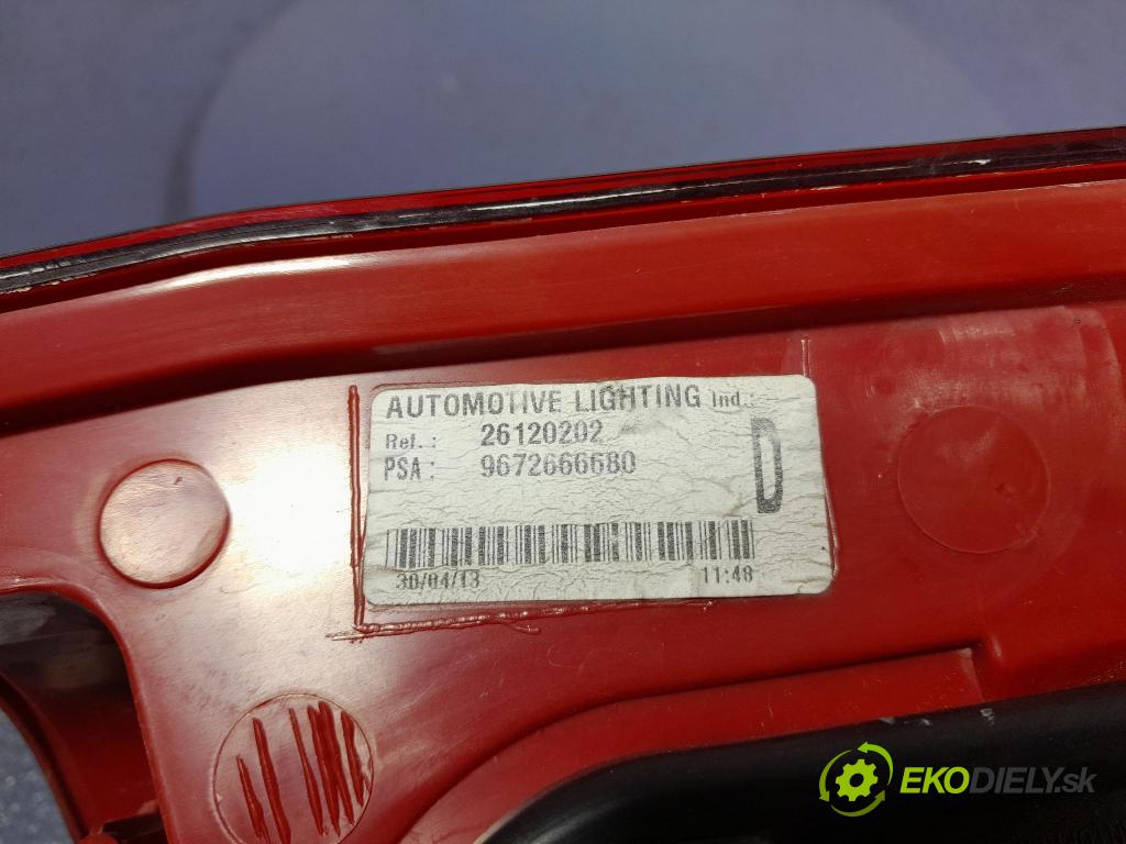 Peugeot 5008 2013 světlo Zad: Práva: Mimo: 9672666680