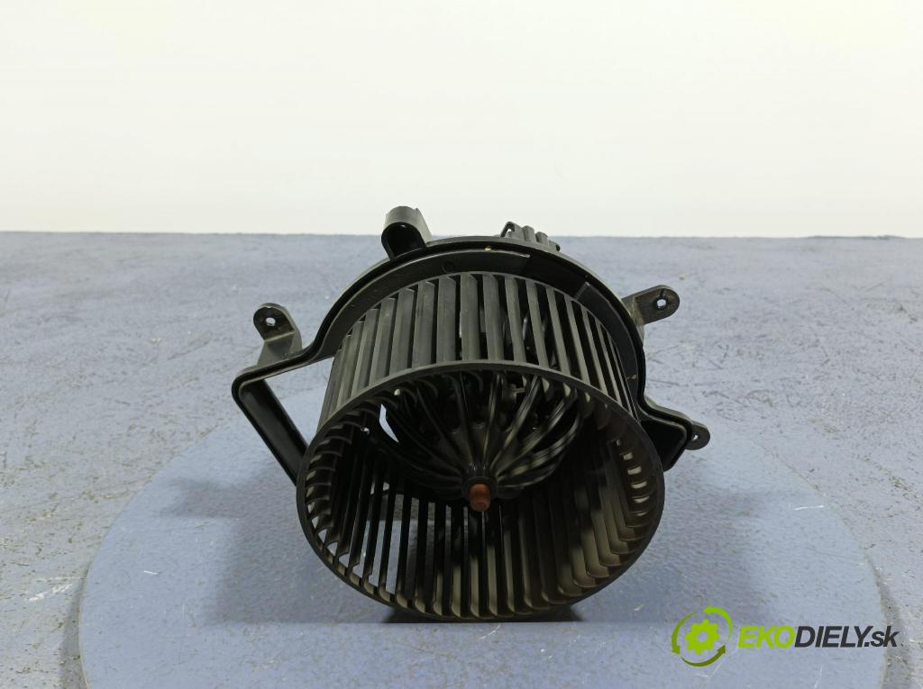 Peugeot 5008 2013 ventilátor Vzduch: T3953001