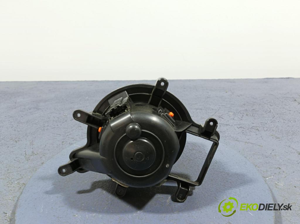 Peugeot 5008 2013 ventilátor Vzduch: T3953001