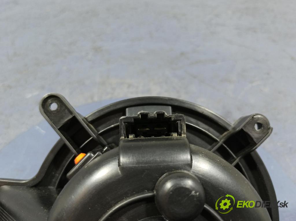 Peugeot 5008 2013 ventilátor Vzduch: T3953001