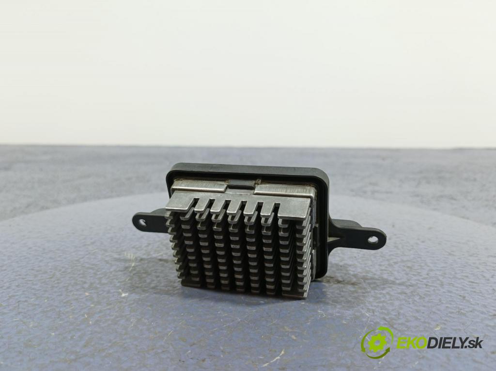 Peugeot 5008 2013 Rezistor: Dmychadla P7708005