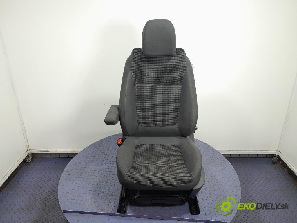Peugeot 5008 2013 Sedadlo Řidiči