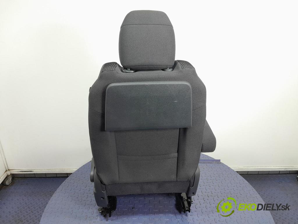 Peugeot 5008 2013 Sedadlo Řidiči