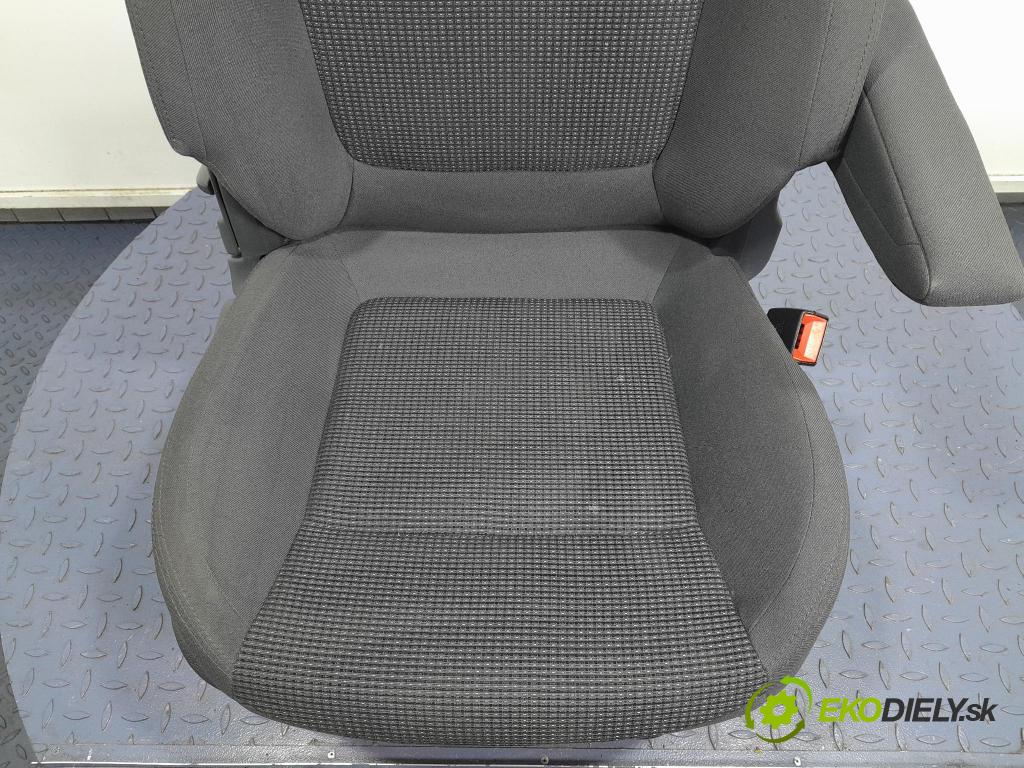 Peugeot 5008 2013 Sedadlo spolujezdce