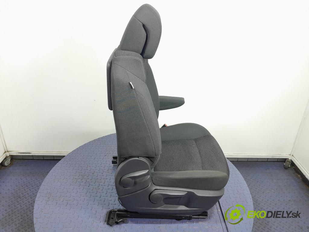 Peugeot 5008 2013 Sedadlo spolujezdce