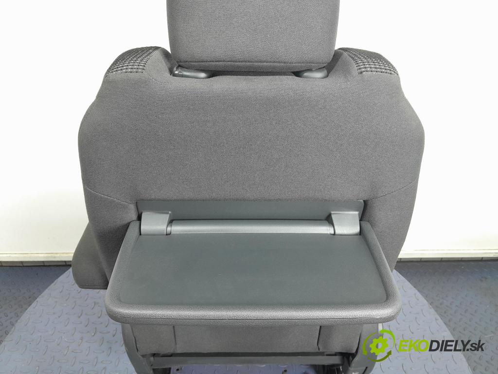Peugeot 5008 2013 Sedadlo spolujezdce