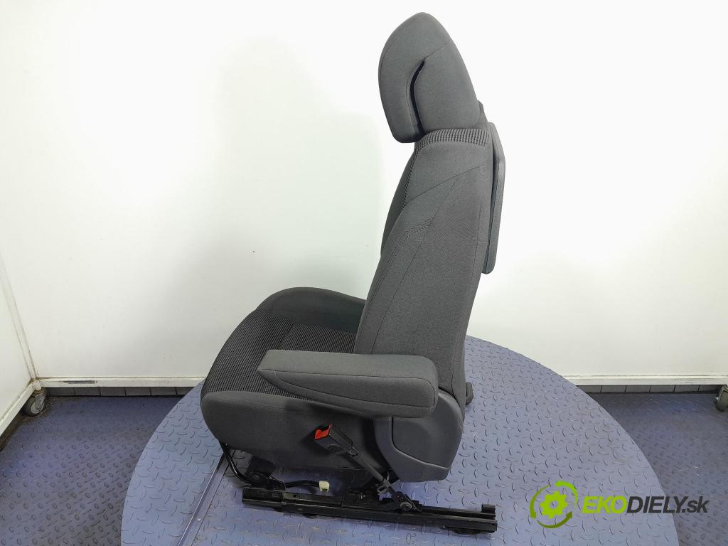 Peugeot 5008 2013 Sedadlo spolujezdce