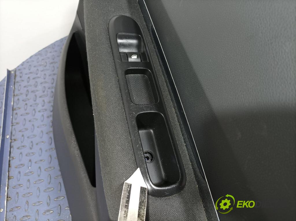 Peugeot 5008 2013 Tapacír: dveře před Práva: 9683035577