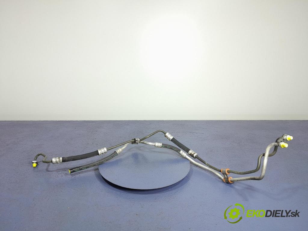Peugeot 5008 2013 trubka Asistence: 9675306580