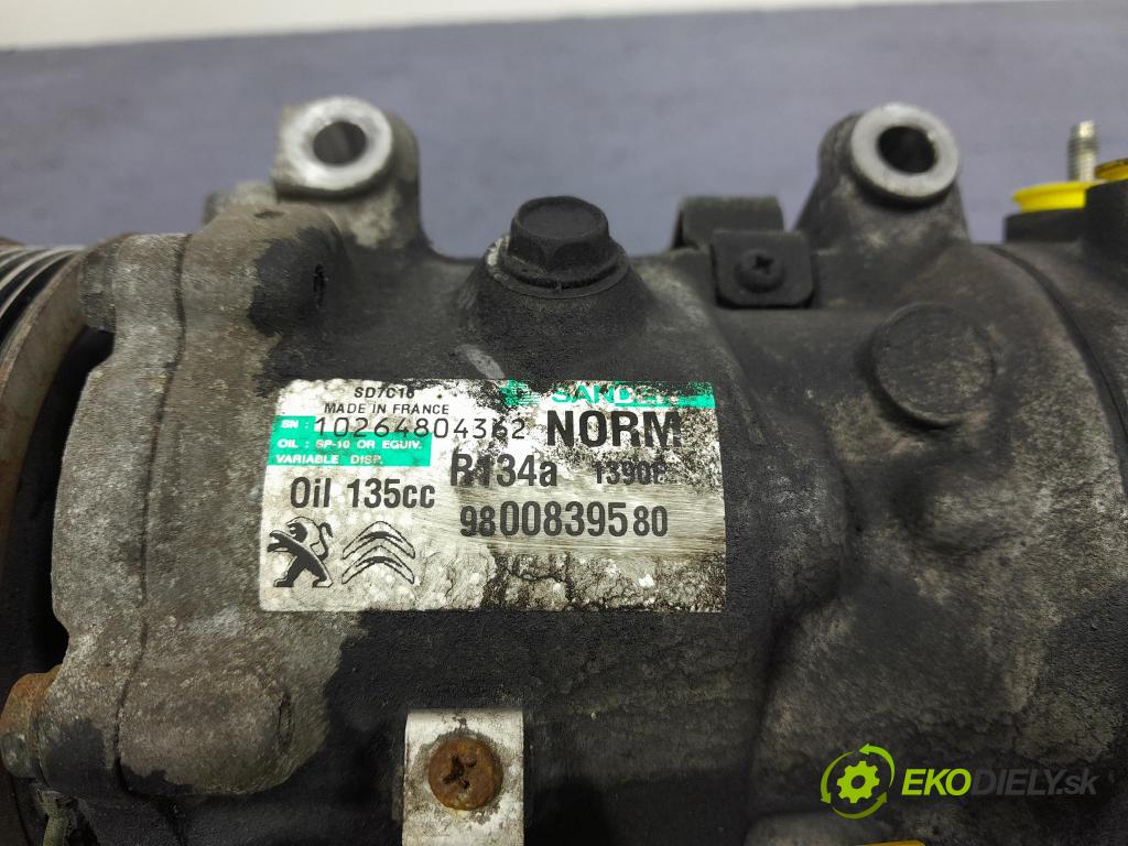 Peugeot 5008 2013 Kompresor: Klimatizace: 9800839580
