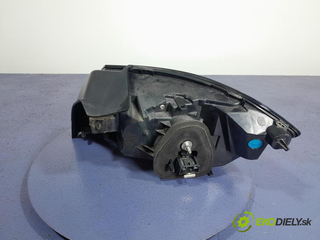 Peugeot 208 2019 světlo Zad: levá Mimo: 9823216880