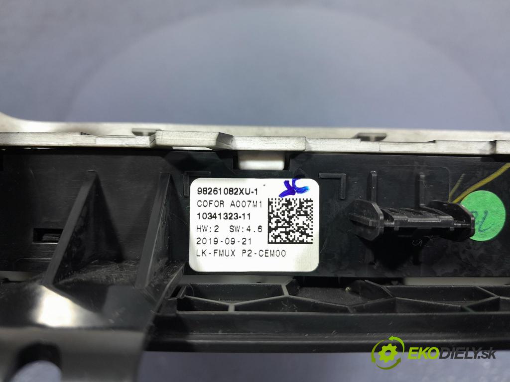 Peugeot 208 2019 Přepínač 98261082XU