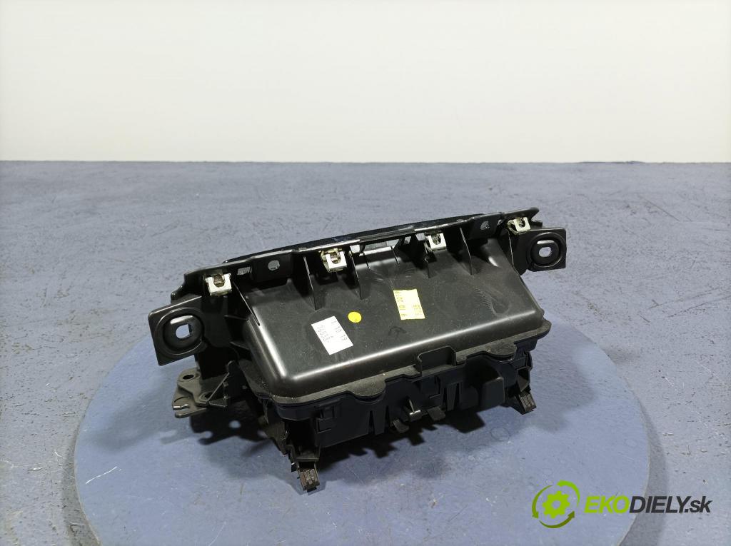 Peugeot 208 2019 kastlík 9824793880